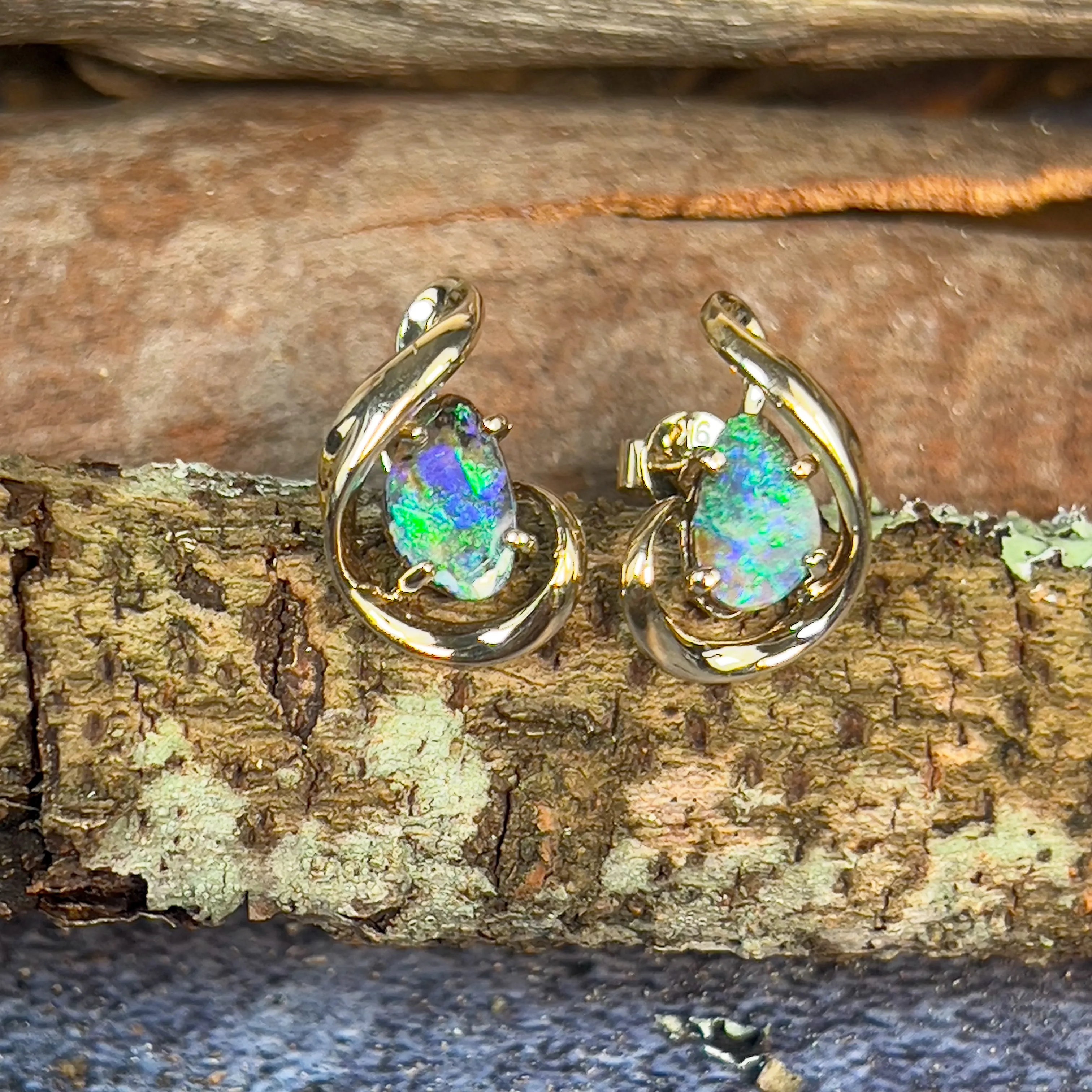 9kt Yellow Gold Boulder Opal 2.07ct earrings