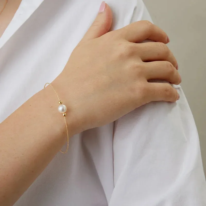 Akoya Pearl 18K Gold Minimalist Bracelet