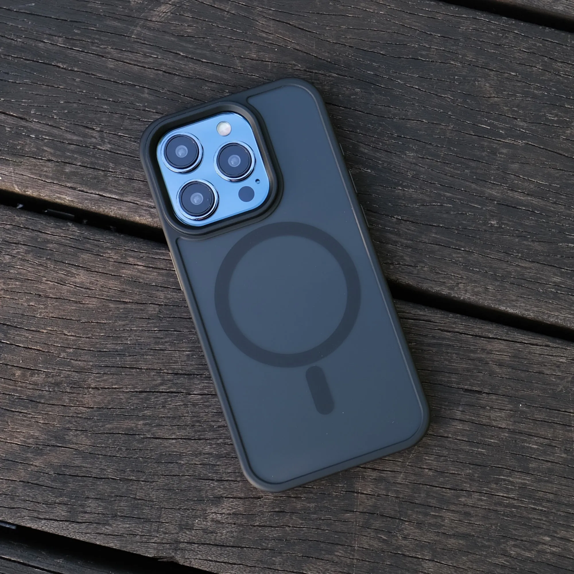 Bare Armour - for iPhone 15 Pro