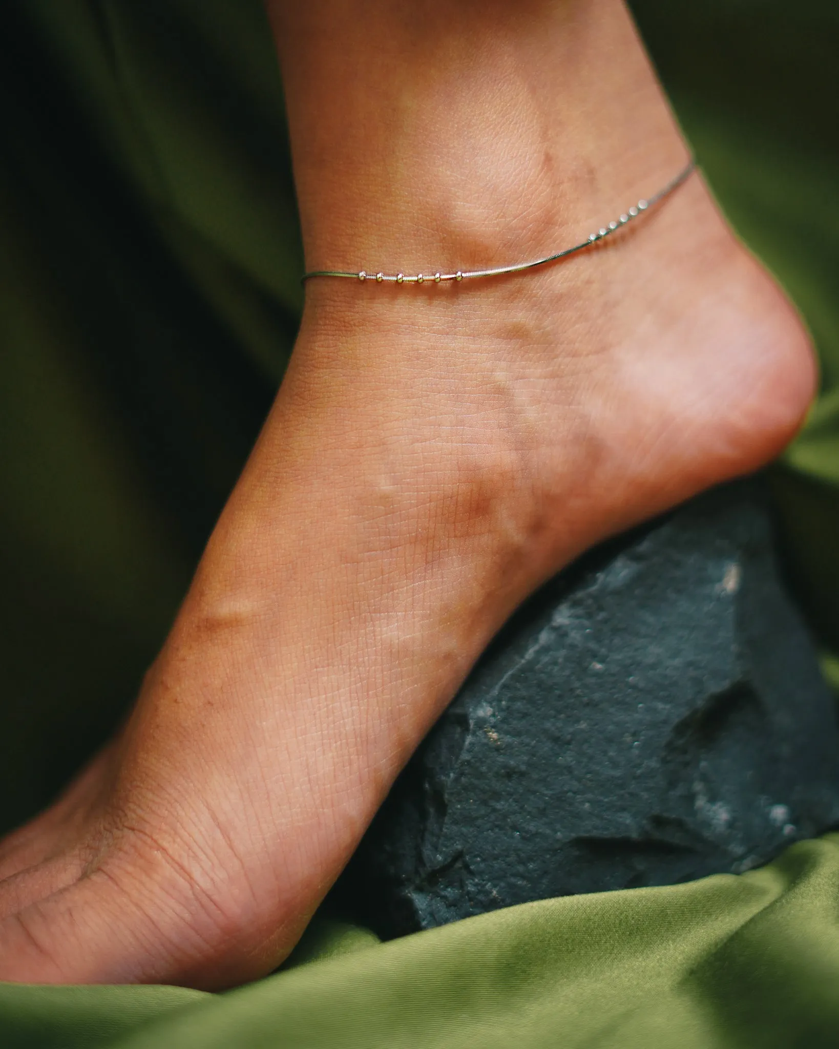 Eldoris Anklet