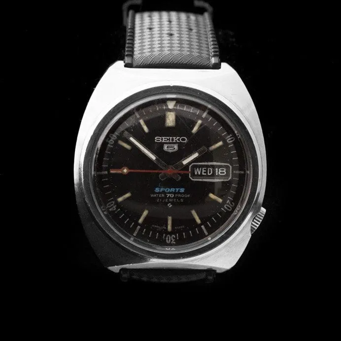 Seiko 5 Vintage with Inner Rotating Bezel