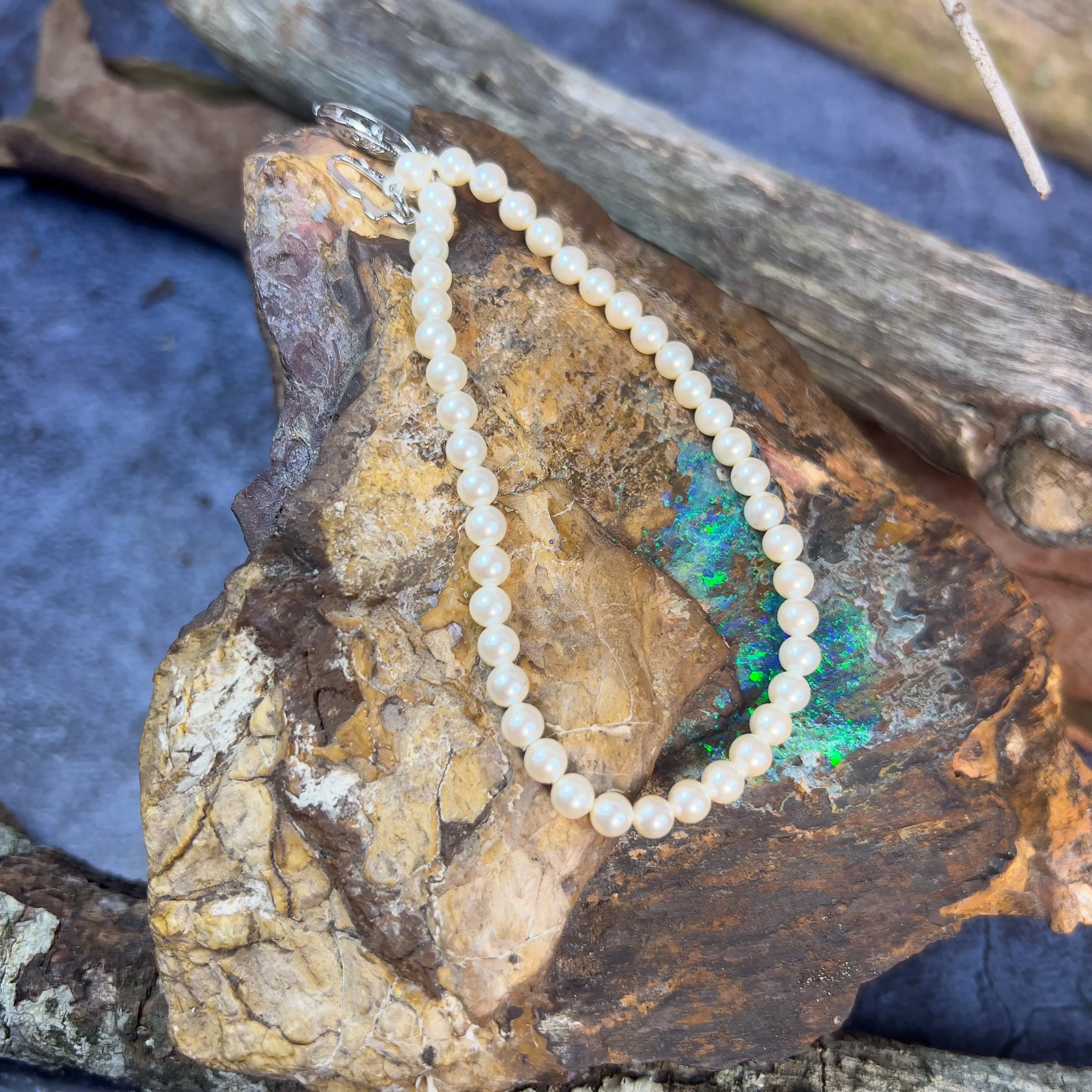 Silver seed pearl 4mm bracelet