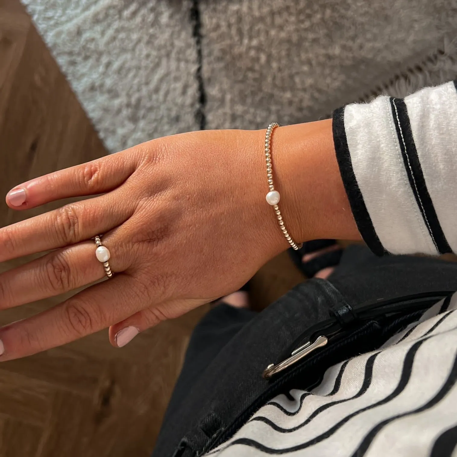 Single pearl bracelet (Gold / rose gold / sterling silver)