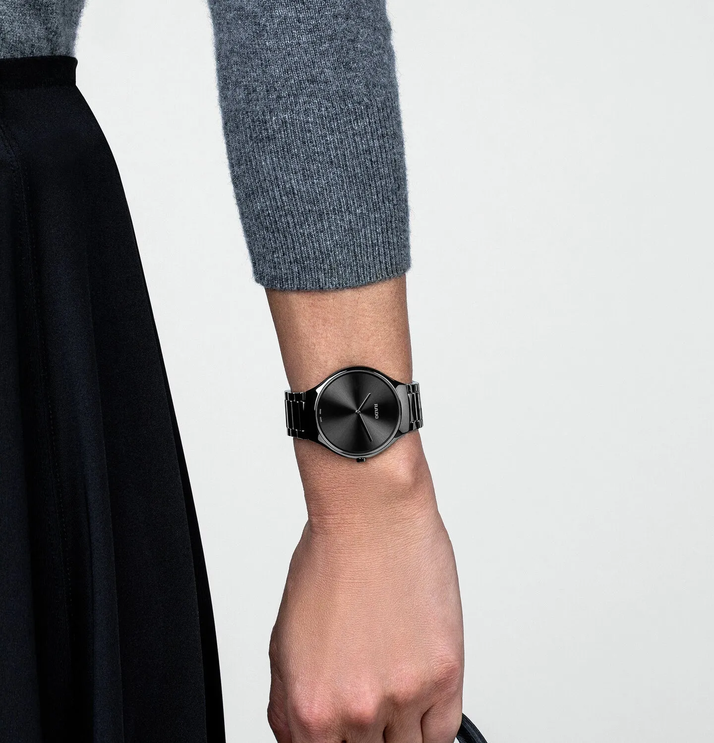 True Thinline Unisex Analog Ceramic Watch R27955122