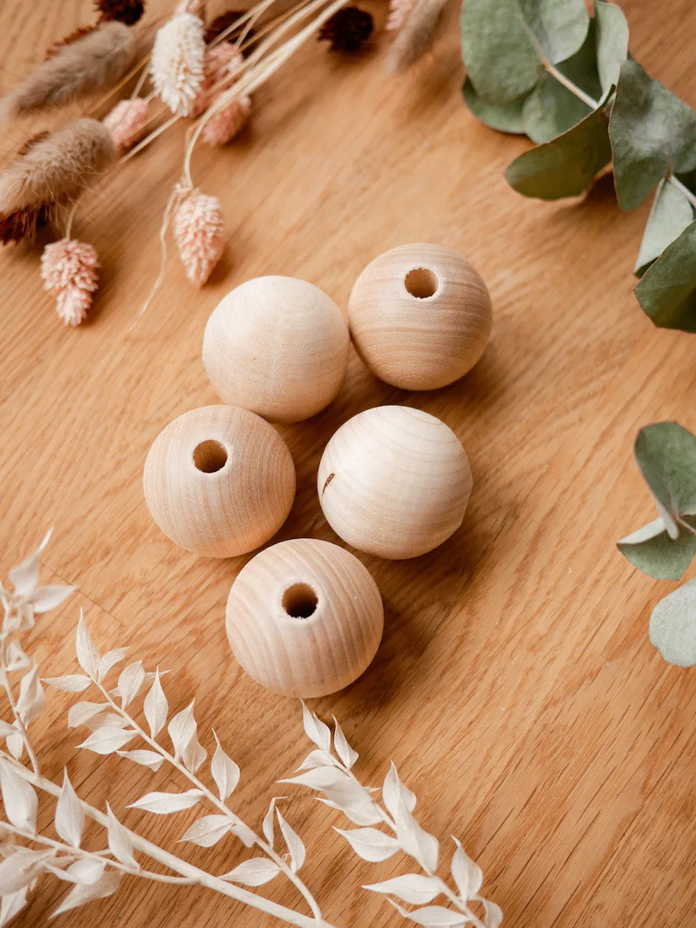 Wooden beads, large